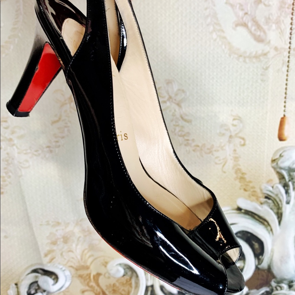 Christian Louboutin Prive 90 Peep Toe Slingback